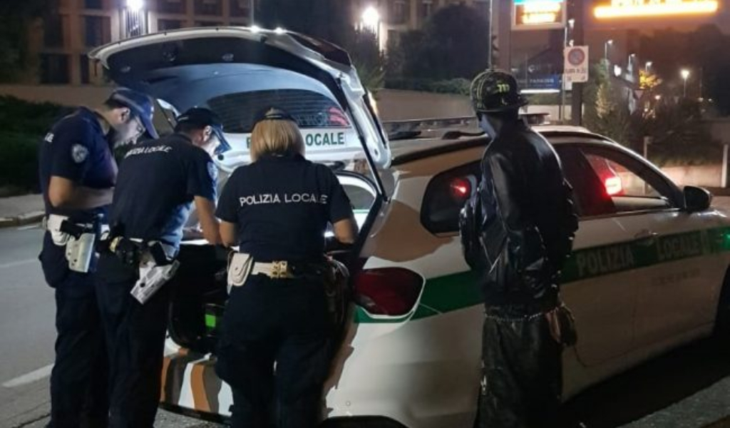Minorenne in fuga da comunità si nascondeva tra i pusher