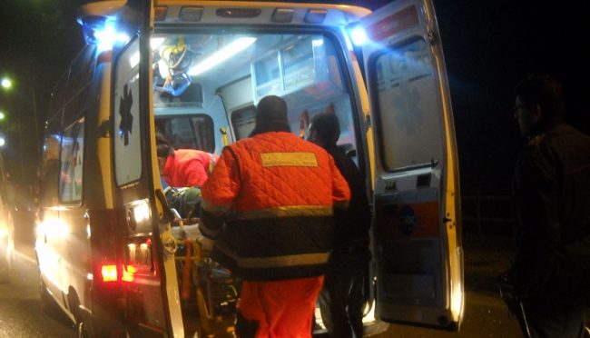 Malore nella notte, un uomo di 73 anni portato in ospedale SIRENE DI NOTTE
