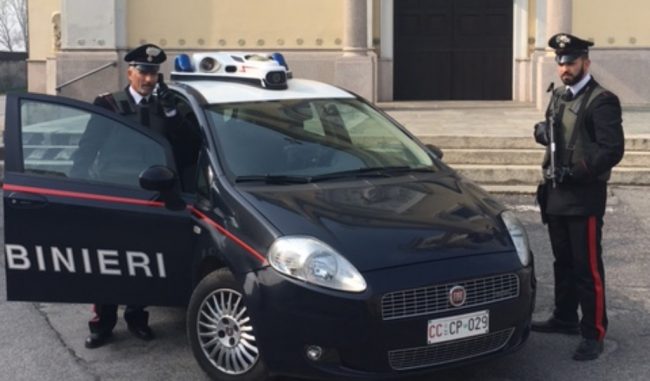 Arrestato 18enne: insieme ad un amico malmenò e derubò un 32enne