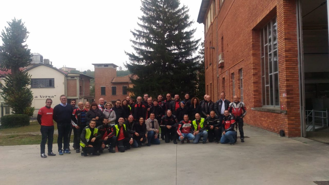 Il mondo Ducati ha fatto tappa alla cantina “La Versa”
