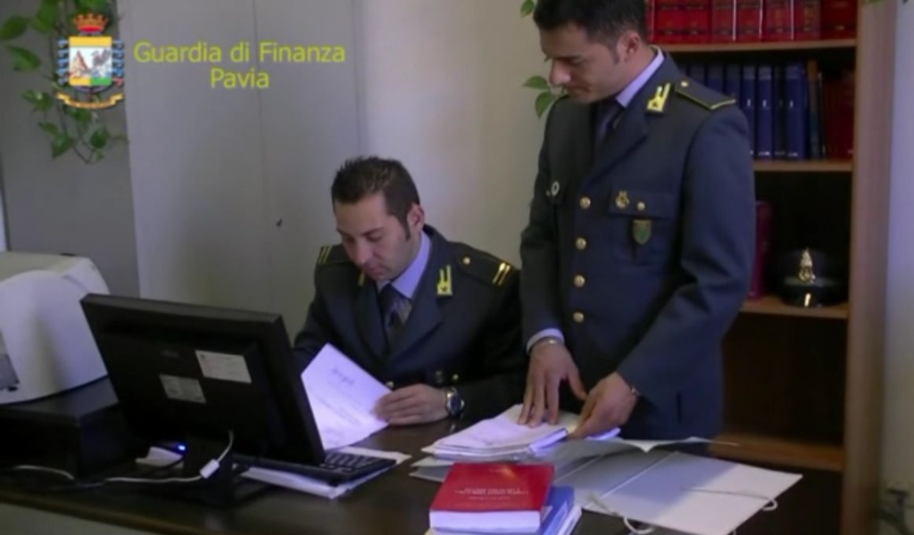Scoperta maxi evasione fiscale nell’edilizia pavese