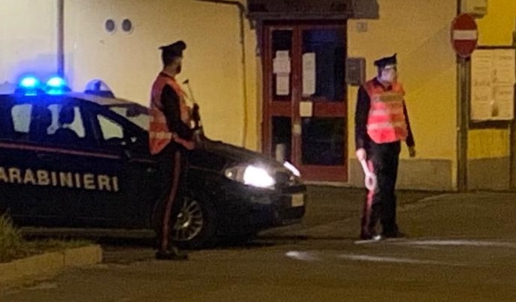 Atti sessuali su minorenne: arrestato 68enne a Mede
