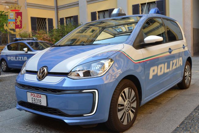 Rho: accecato dalla gelosia picchia la convivente, arrestato
