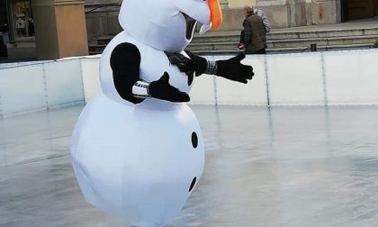 A Broni passato il Natale la festa continua: arriva la pista di pattinaggio su ghiaccio