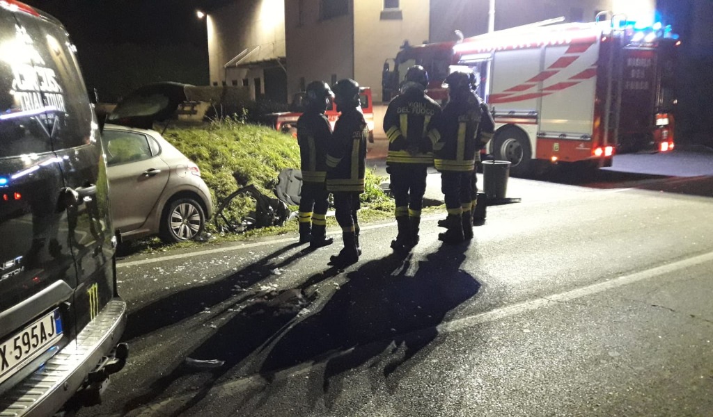 Incidente fatale nel comasco: quattro feriti, morto un 54enne pavese