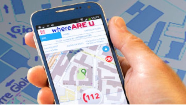 Figlia sorda salva la vita alla madre grazie all’app del 112