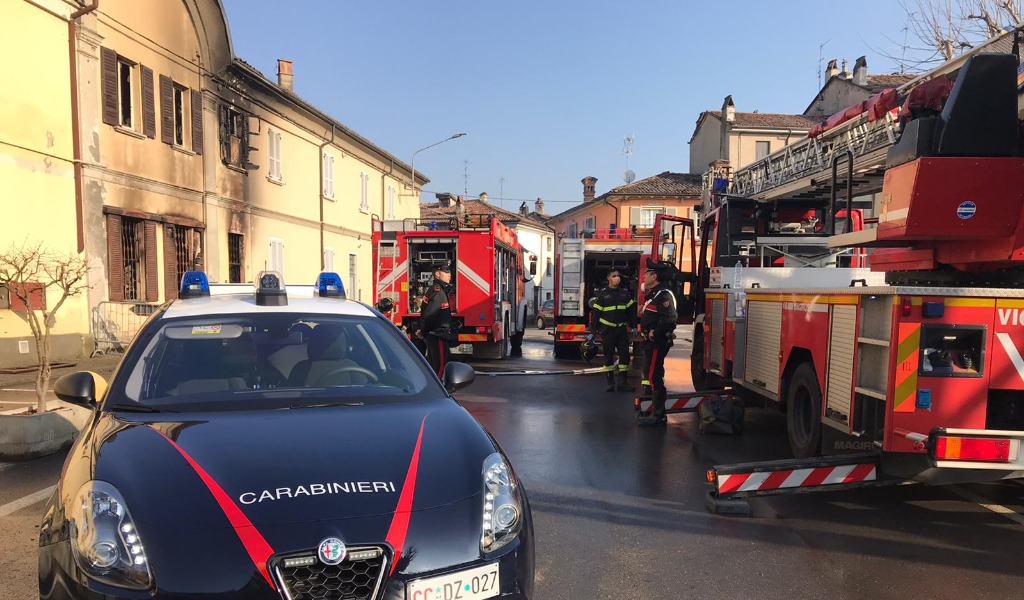 Portalbera: ieri abitazione a fuoco (dove è morto un uomo), oggi brucia la casa attigua