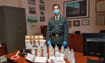 Vigevano: gel e saponette igienizzanti con rincari fino al 400%, denunciato farmacista