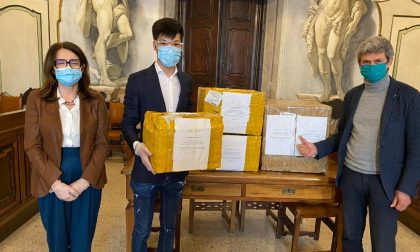 Pavia: 4mila mascherine chirurgiche in dono dalla comunità cinese