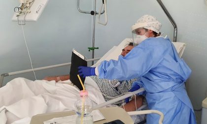 Coronavirus, videochiamate in reparto per mantenere i contatti con la famiglia