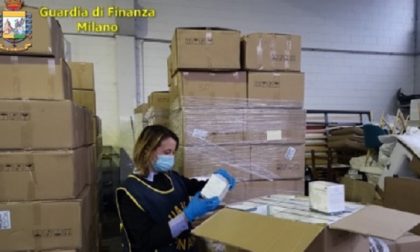 Maxi sequestro della Guardia di Finanza: ritirate oltre 240mila mascherine illegali