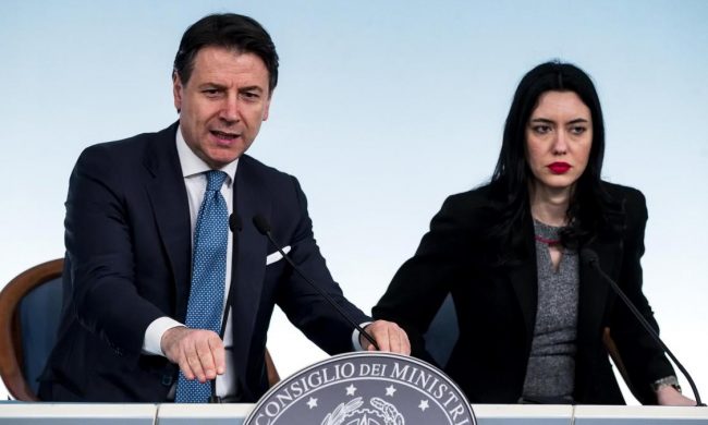 Tutti ammessi e maturità online (ma non solo): cosa prevede il decreto scuola appena approvato