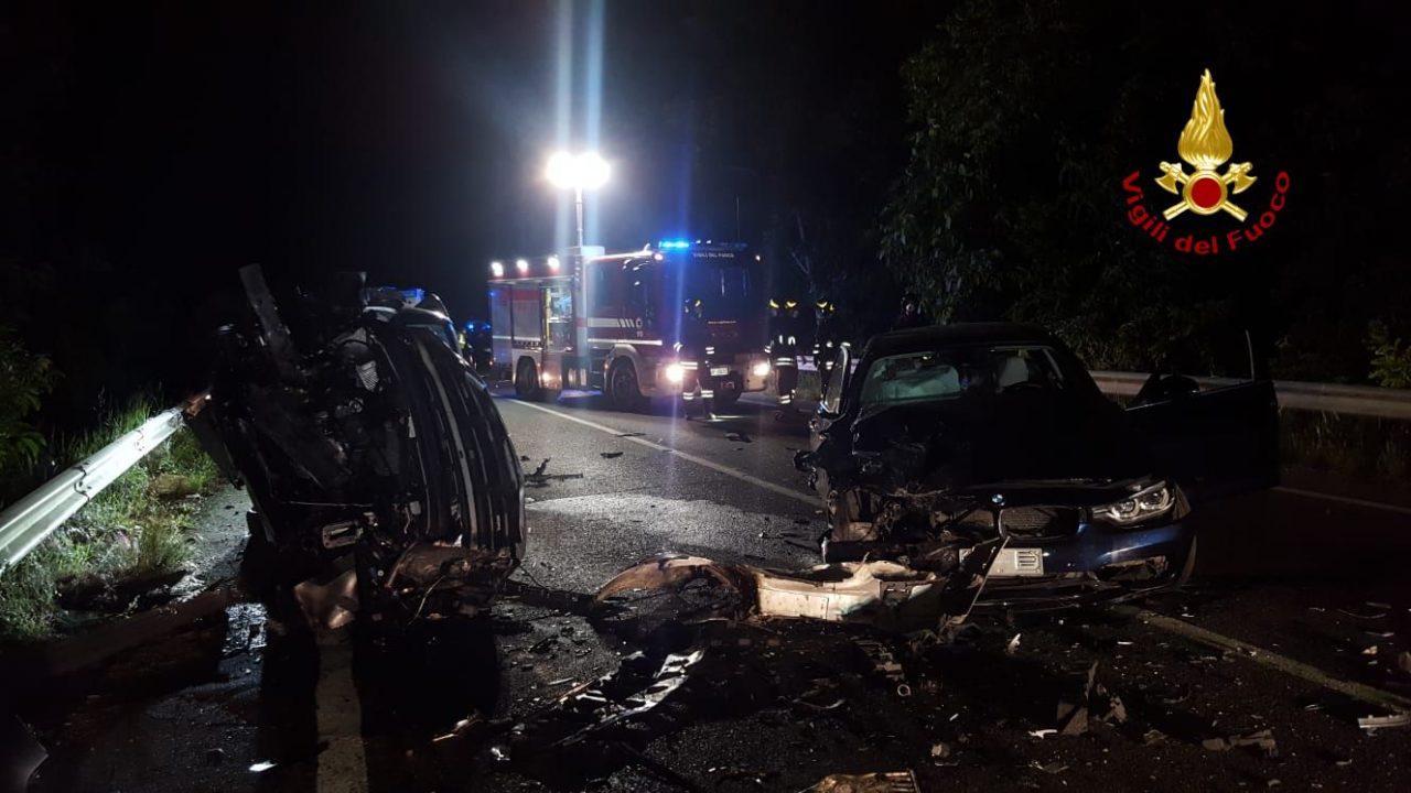Broni, tragico incidente stradale: morta una 29enne. Coinvolti altri 3 giovani