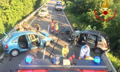 Schianto frontale sulla via Emilia: tre feriti in modo grave FOTO