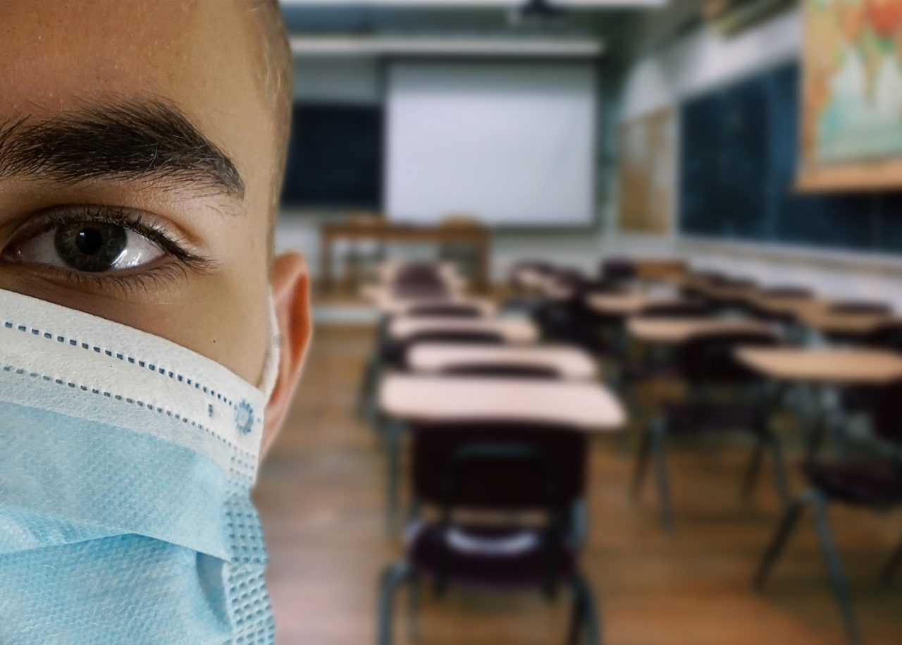 Scuola, Presidente Fontana: “Sono perplesso, linee guida del Governo irricevibili”