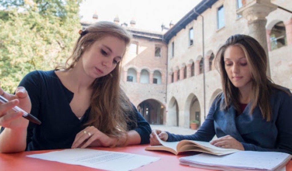 Porte aperte alla IUSS di Pavia: l’eccellenza a portata di clic