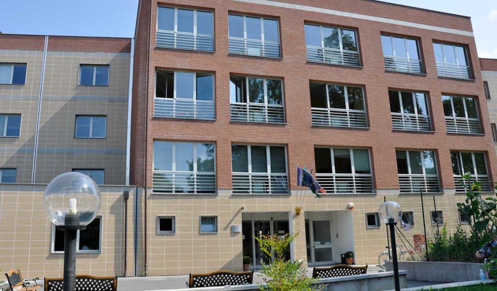 Presidio alla ASP Pezzani di Voghera in difesa dei diritti dei lavoratori della struttura