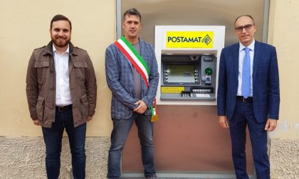 Inaugurato il nuovo Postamat a Castello d'Agogna