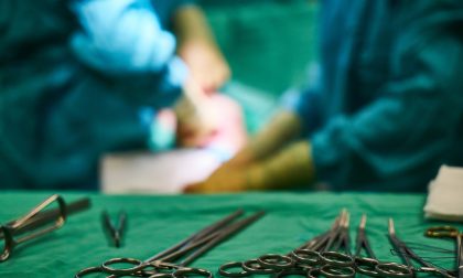 Impiantata al San Matteo una endoprotesi su misura per riparare l’aorta: è la prima volta