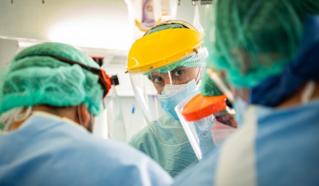 Covid, dati 21 maggio 2021 | +847 positivi in Lombardia | Pavia +41