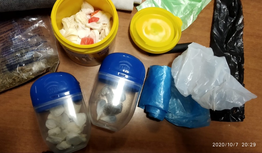 Noto barista vigevanese arrotondava spacciando cocaina: arrestato