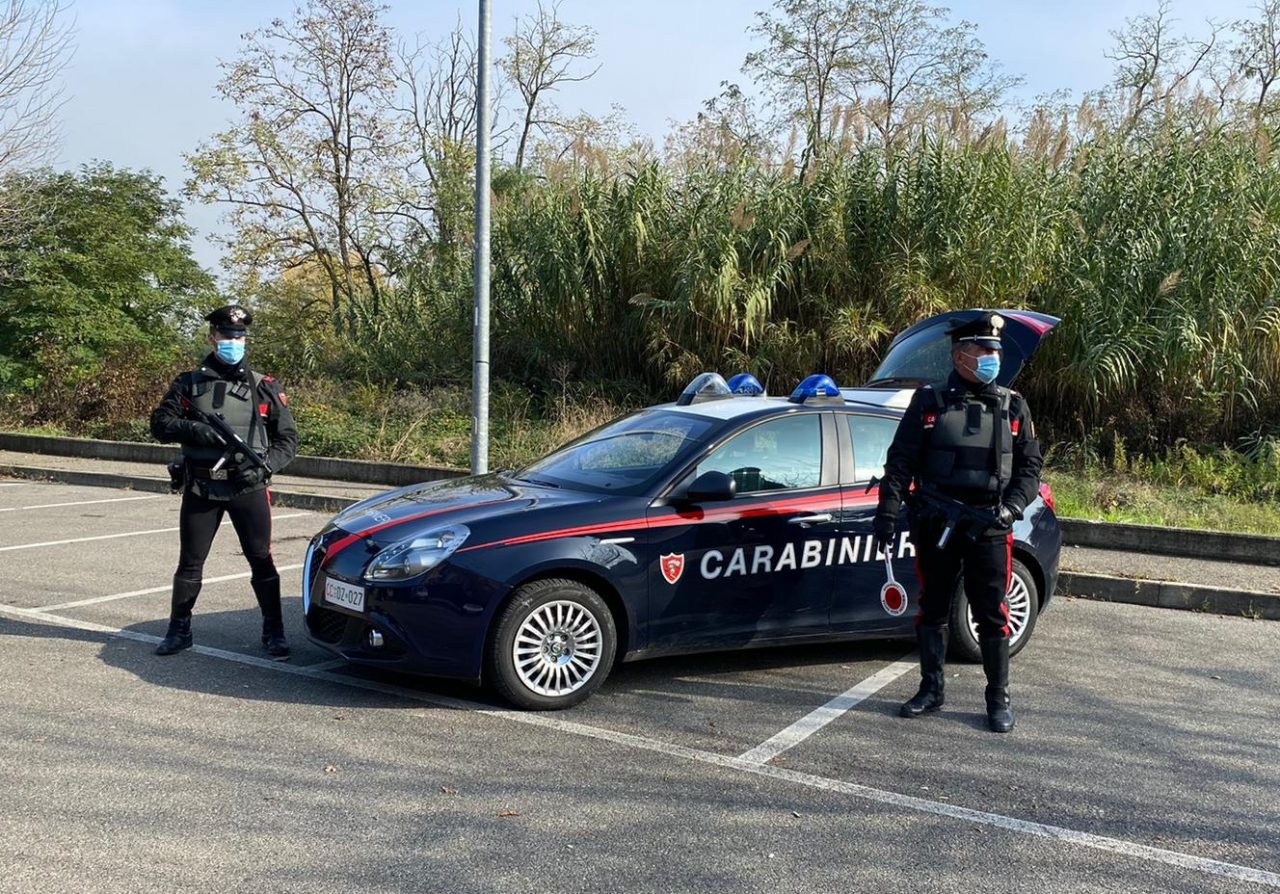 Non si ferma all’alt, preso dopo inseguimento: a suo carico un ordine di espulsione del 2017