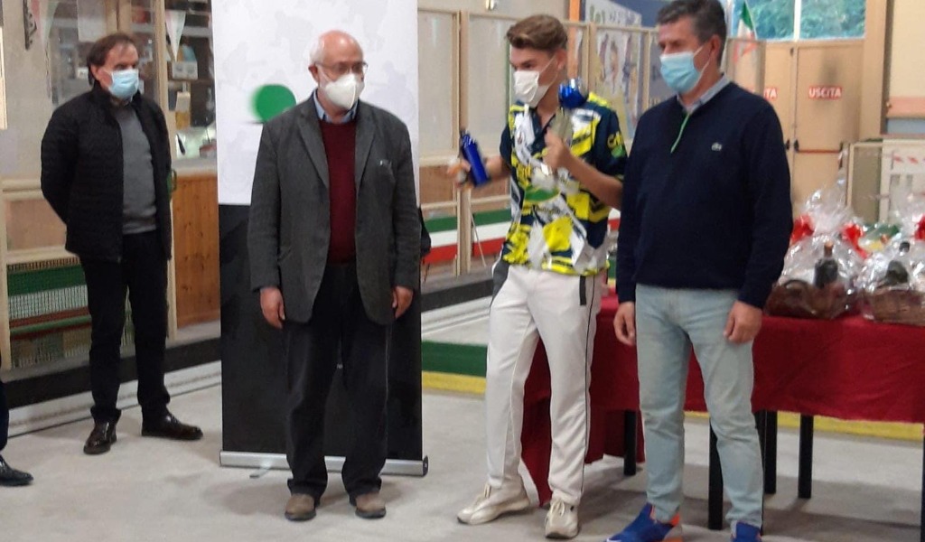 Davide Coscia, studente dell’Istituto Pascal di Voghera, medaglia d’argento ai Campionati Nazionali Juniores di Bocce
