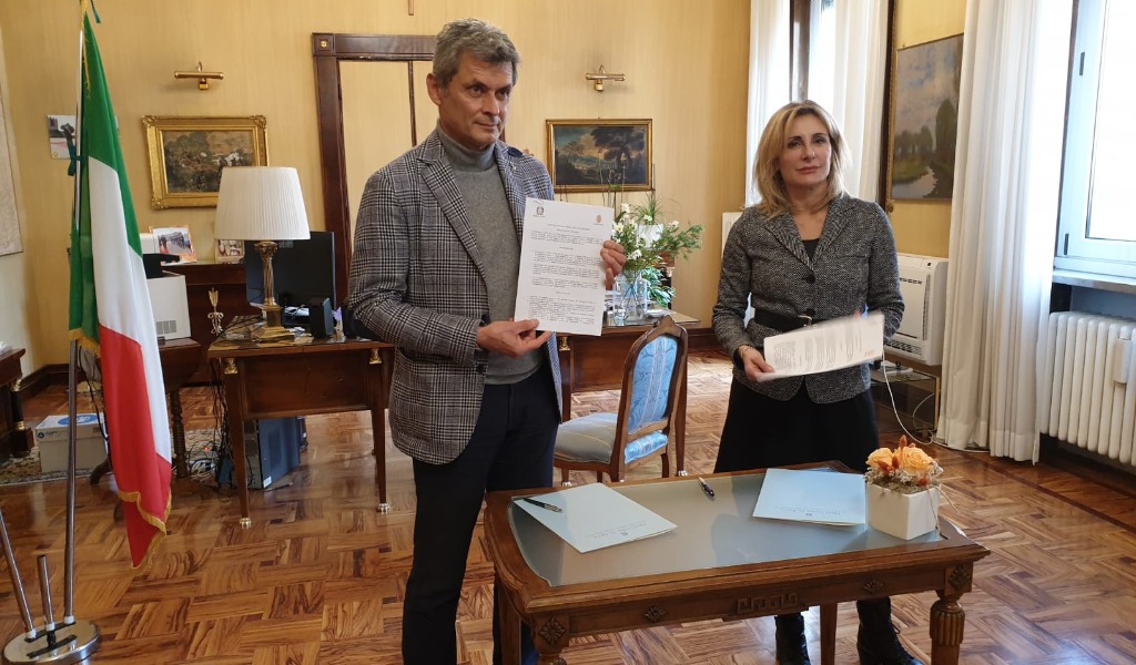 Prevenzione truffe agli anziani, sottoscritto protocollo tra Comune e Prefettura