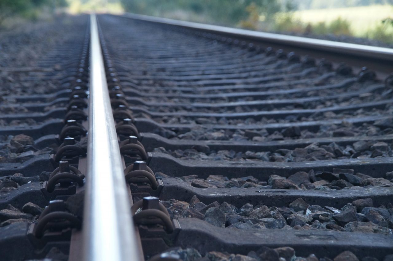 Uomo investito e ucciso da un treno in stazione a Crema: la vittima era di Pavia