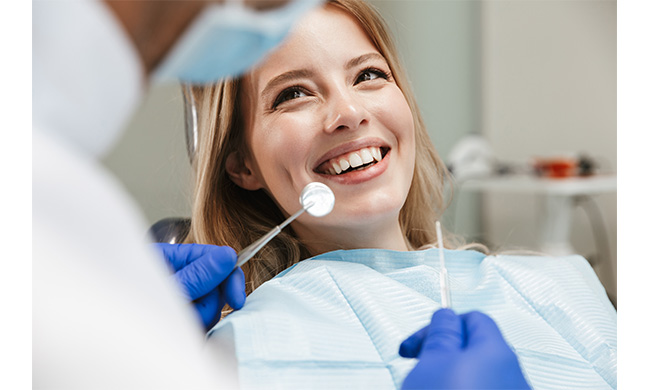 Apparecchio invisibile per denti: i vantaggi di Invisaling
