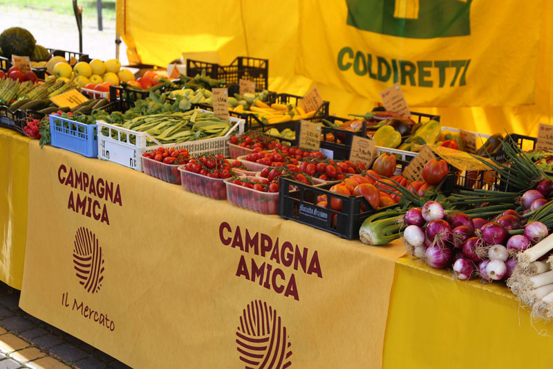 Covid, a Pavia torna la “spesa sospesa” di Coldiretti per aiutare chi ne ha più bisogno