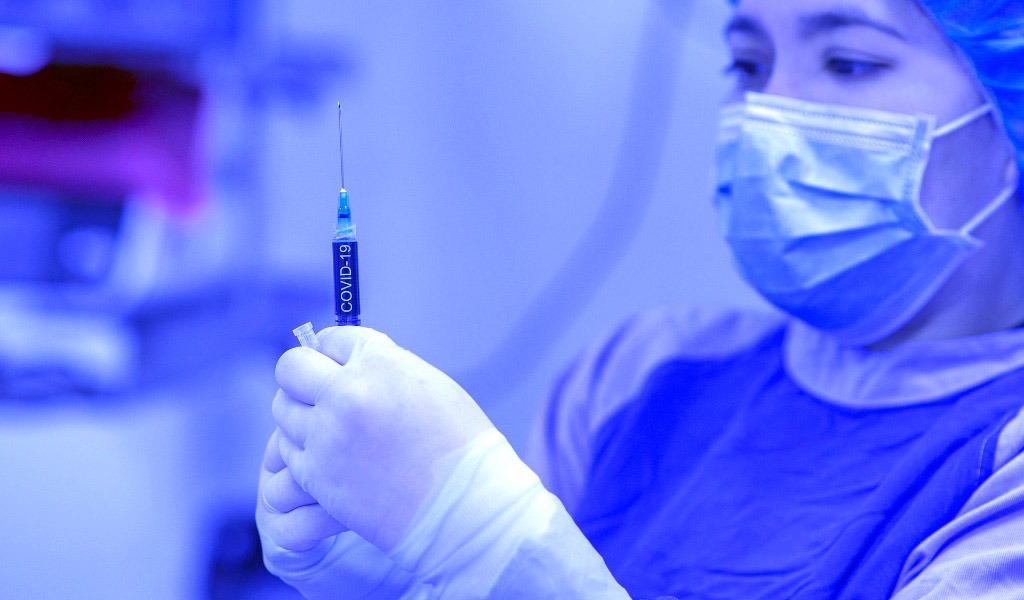 Covid, parte la campagna vaccinale ma a Pavia arrivano le siringhe sbagliate