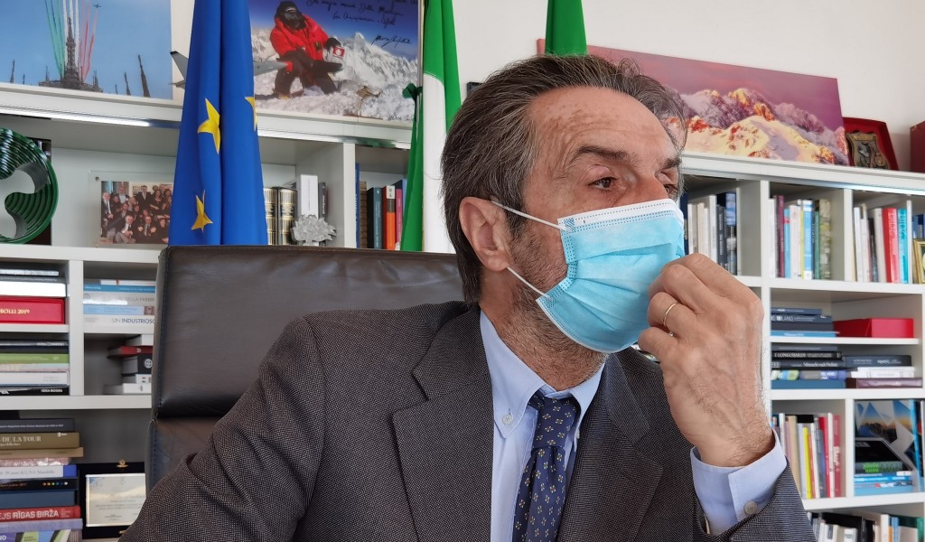 E’ ufficiale, da lunedì la Lombardia in zona arancione LE REGOLE