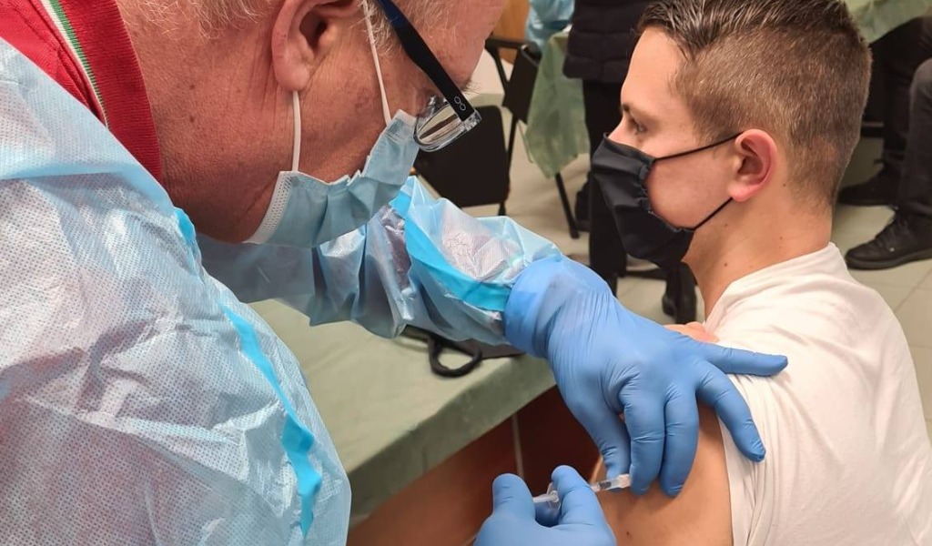 Partite a Pavia le vaccinazioni anti Covid per il personale delle Forze dell’Ordine
