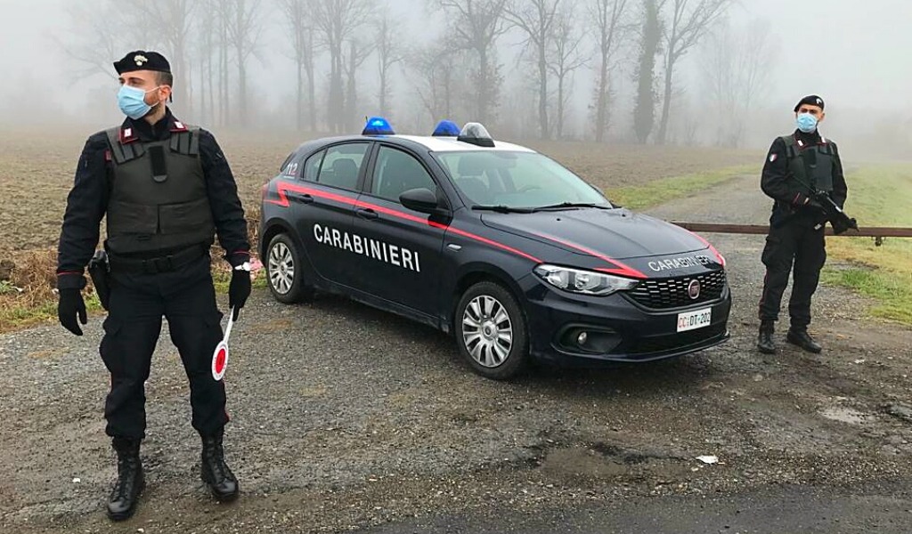 Tentano di smaltire illegalmente i rifiuti: 3 persone nei guai