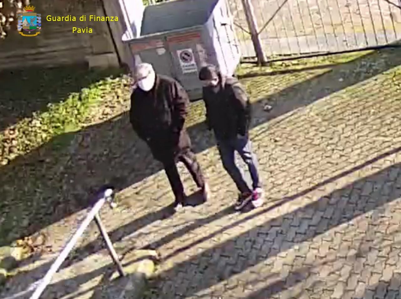 Rubava soldi a disabili e anziani invece di tutelarli, chi è l’ex assessore ai servizi sociali finito in manette