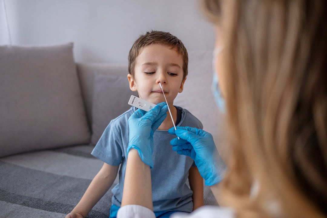 Tamponi antigenici rapidi gratuiti, intesa tra Regione e pediatri di famiglia