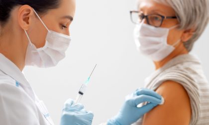 Vaccinazioni anti-Covid, la Lombardia punta a 110mila somministrazioni
