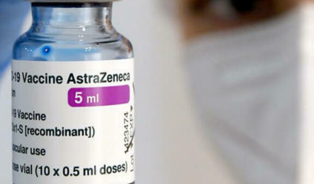 Stop ad AstraZeneca per i più giovani: in Lombardia verrà usato solo per gli over60