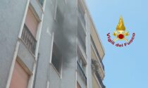 Le foto del principio di incendio in un appartamento di Vigevano
