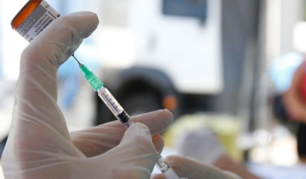 Vaccini Covid: da oggi (25 giugno) si può spostare data e luogo del richiamo