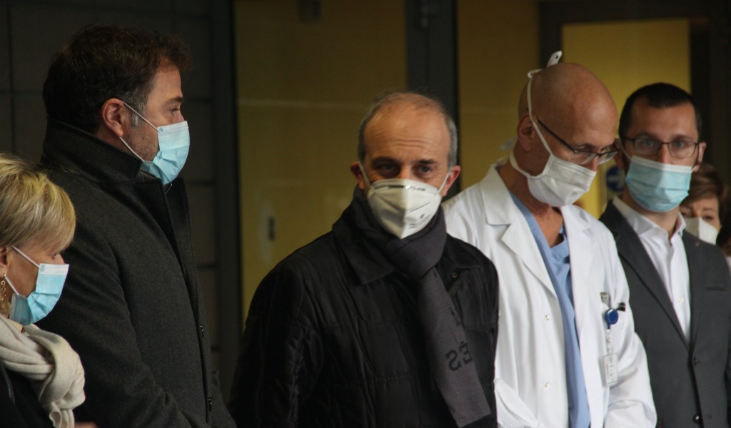 Vaccinazioni eterologhe, Carlo Signorelli: “Possibile una protezione persino migliore”