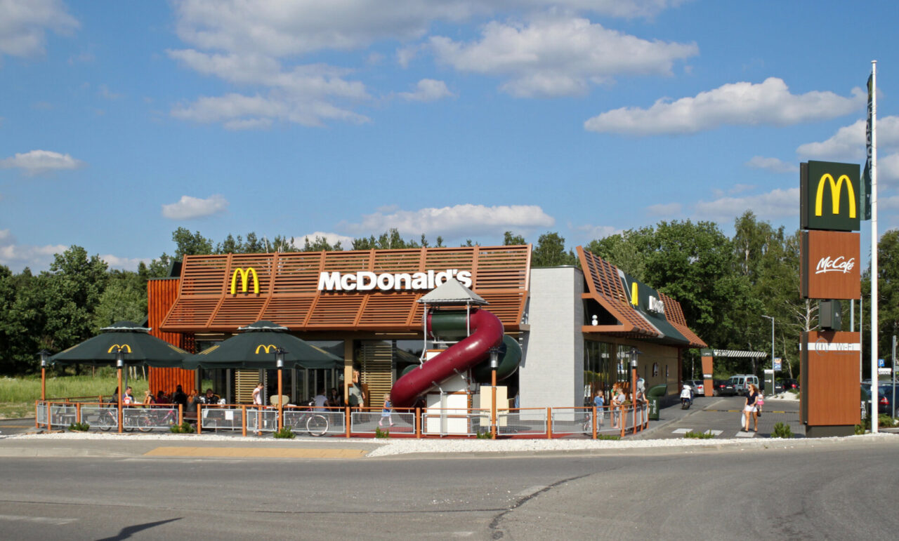 McDonald’s assume 29 persone nella provincia di Pavia: tutte le info