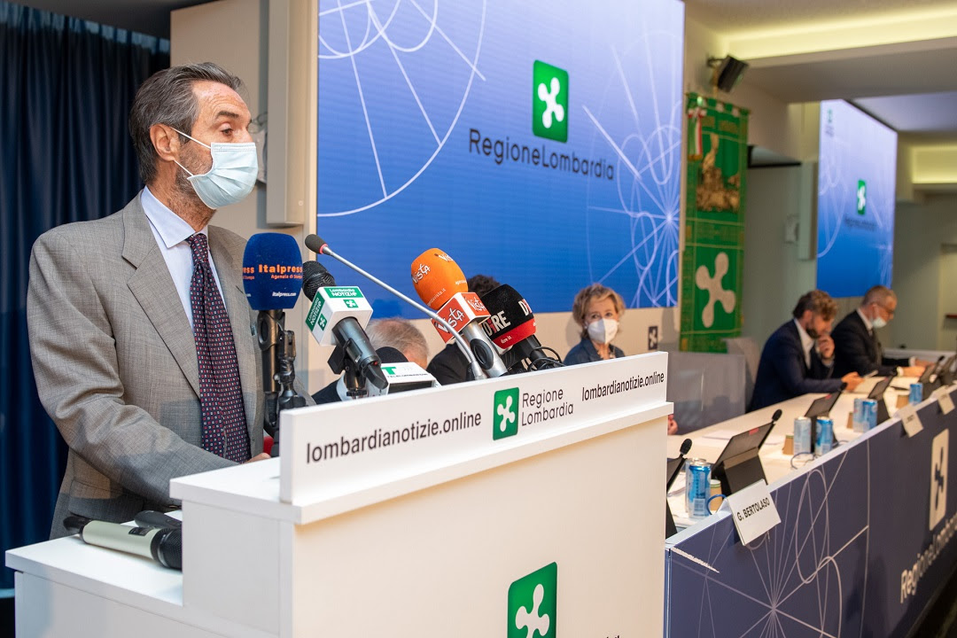 Vaccinazioni anti-Covid, Fontana: “Il 10 luglio raggiungeremo 10 milioni di somministrazioni”