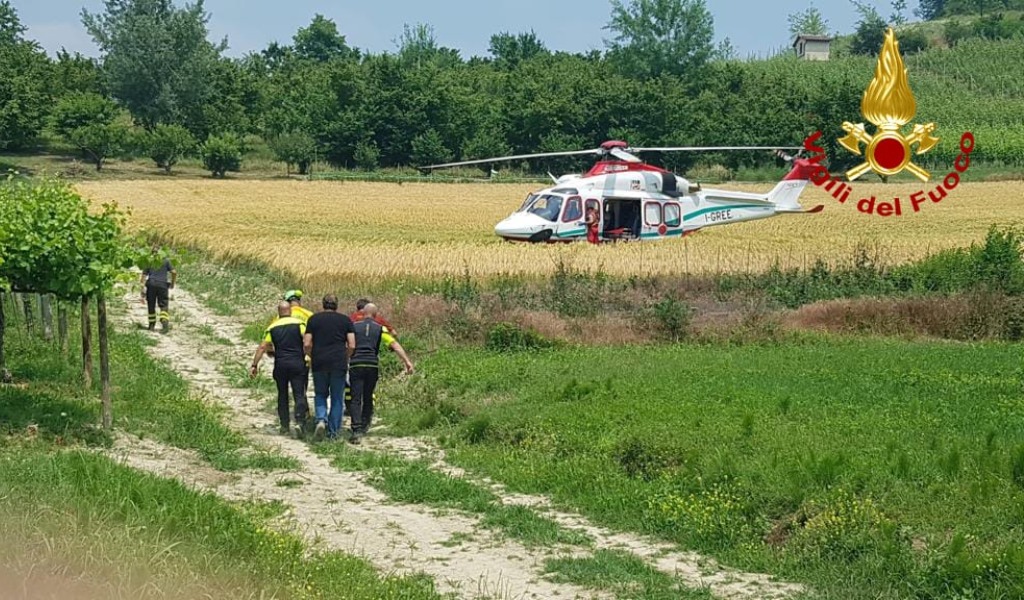 Ciclista investito da un furgone a Torrazza Coste: è gravissimo