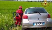 Perde il controllo dell'auto e finisce nel fossato della Provinciale 