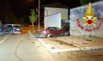 Le foto dello schianto tra due auto a Torrevecchia Pia, un 62enne in ospedale