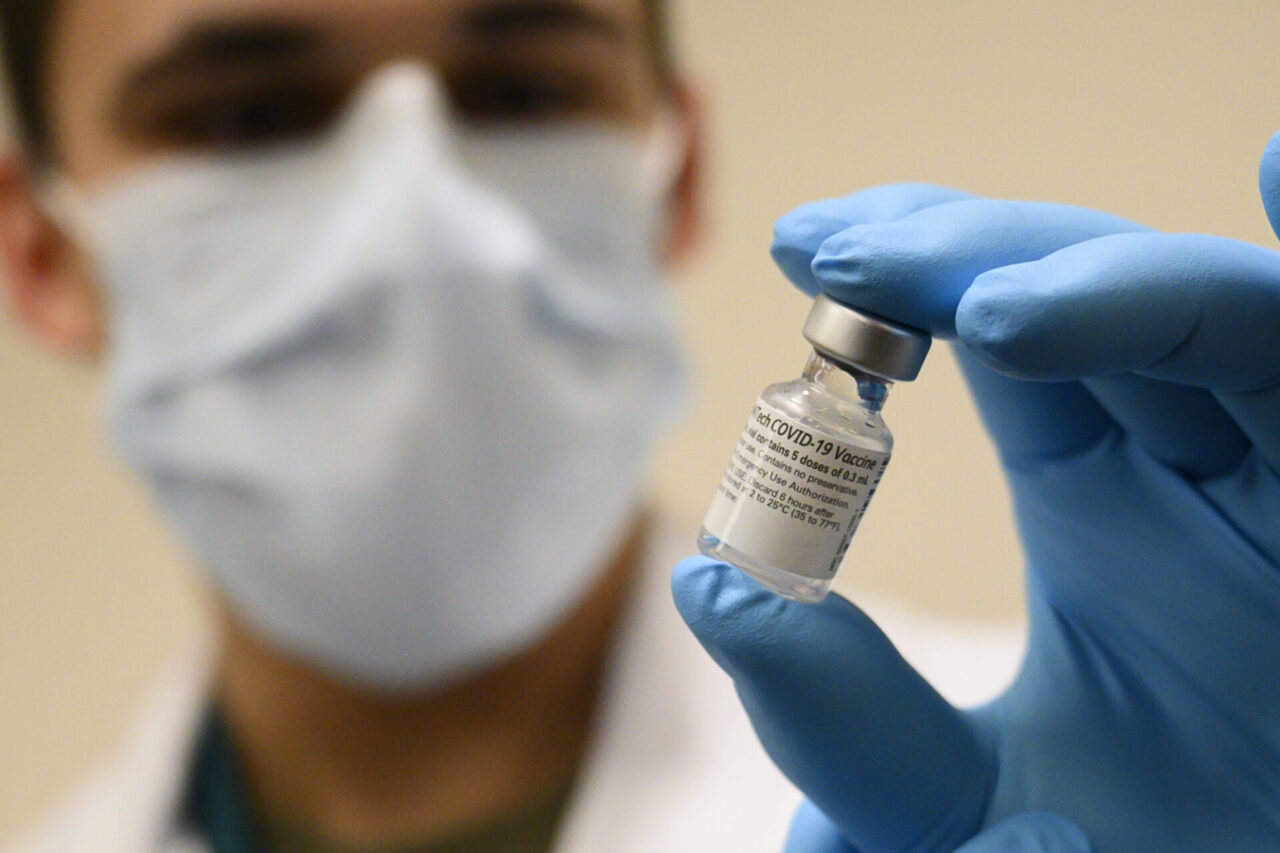 In provincia di Pavia partono le vaccinazioni anti Covid-19 in farmacia