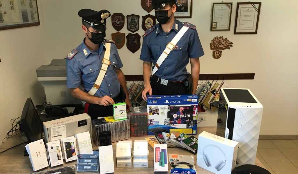 Fratelli minorenni con l’hobby della frode informatica: denunciati