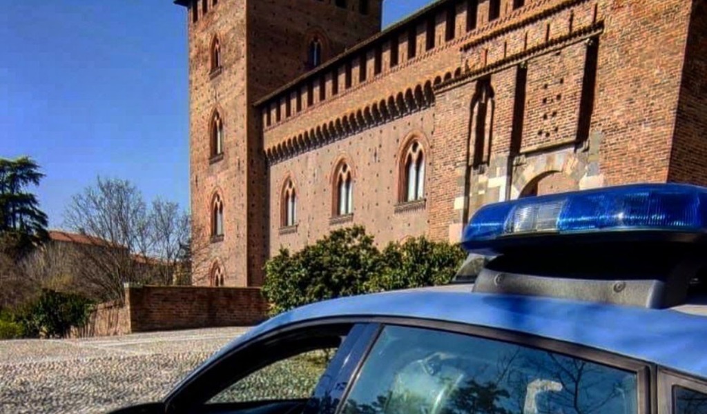 Furto e tentata rapina in centro ai danni di coetanei, fermato minorenne